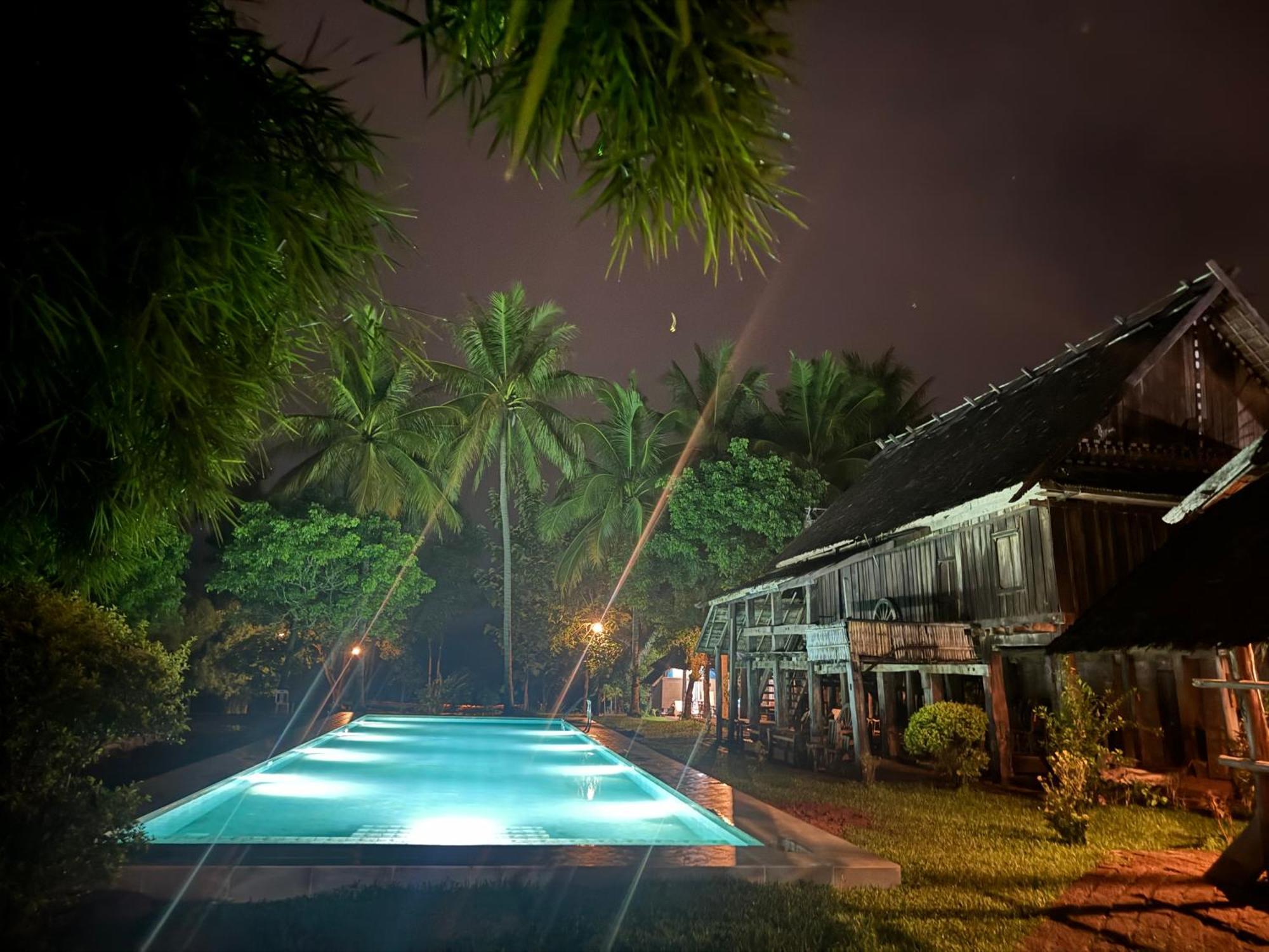 On The Mekong Resort Luang Prabang Exterior foto